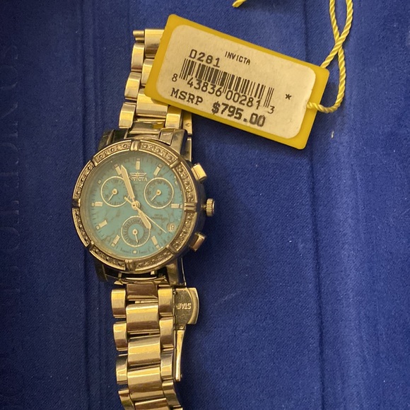 Invicta 0281 Watch - beautiful turquoise with diamond-cut around face - Picture 3 of 11